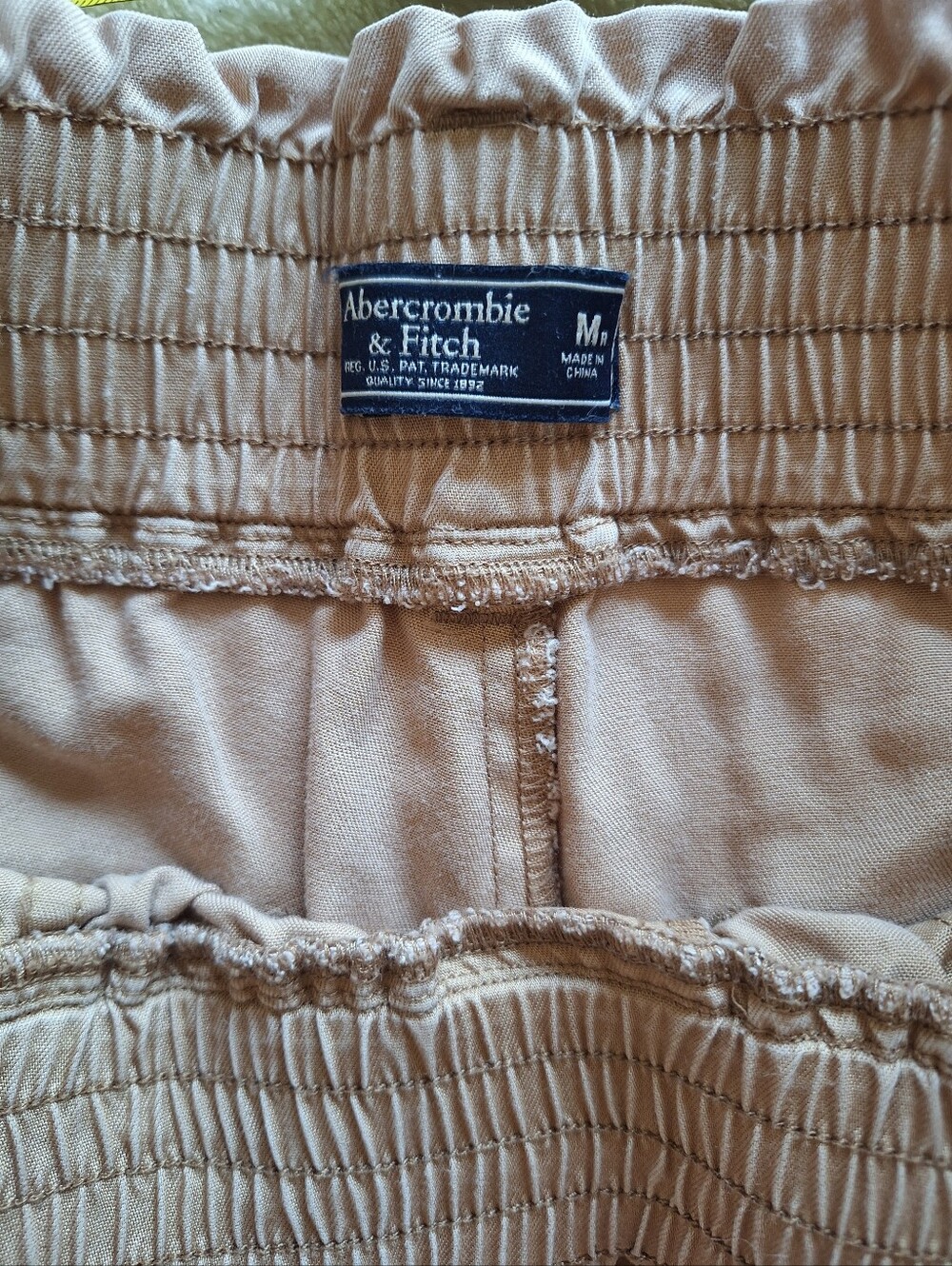 Abercrombie & Fitch 100% Lyocell Tan Paperbag Waist Jogger Pants M - Picture 5 of 7